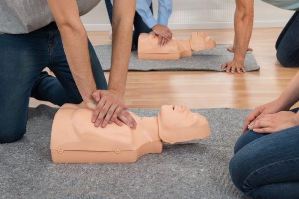 emergency first aid at work course